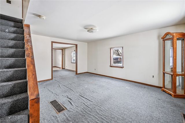 305 Jackson St, Jamestown, PA 16134