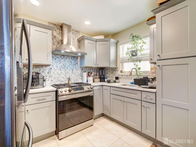 267 Watson Avenue, Perth Amboy, NJ 08861