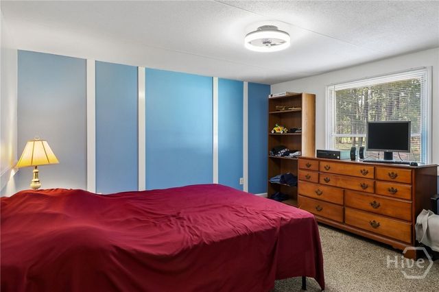 124 Edgewater Drive, Bloomingdale, GA 31302