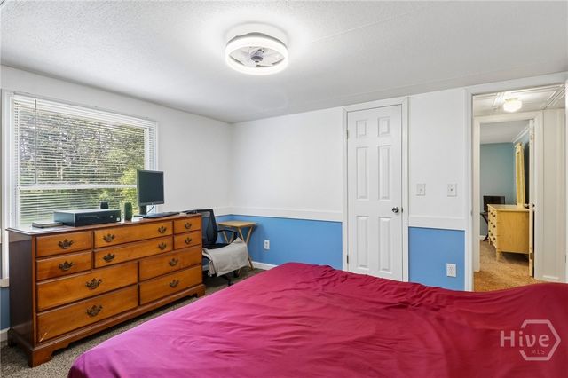 124 Edgewater Drive, Bloomingdale, GA 31302