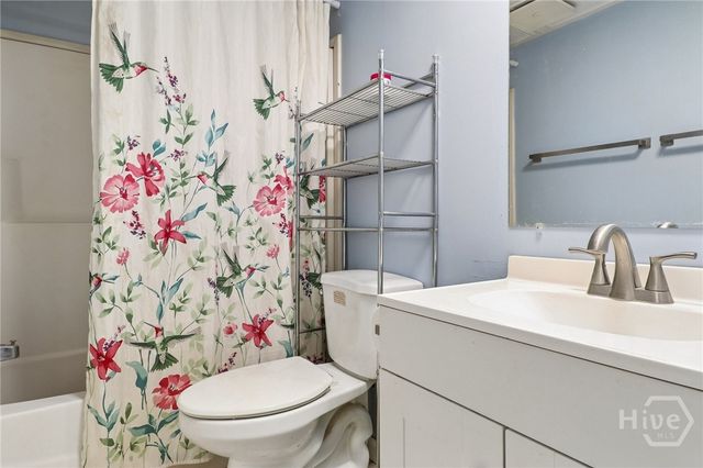 124 Edgewater Drive, Bloomingdale, GA 31302
