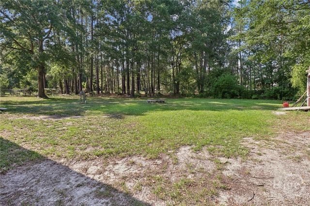 124 Edgewater Drive, Bloomingdale, GA 31302