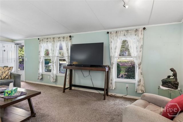 124 Edgewater Drive, Bloomingdale, GA 31302