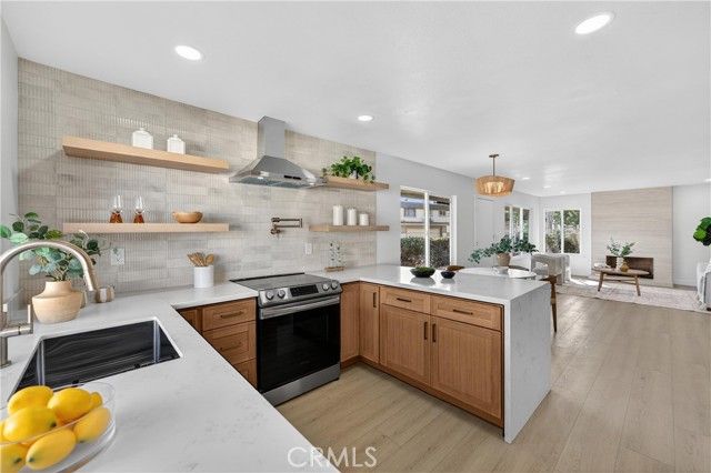 13972 Chelmsford, Westminster, CA 92683