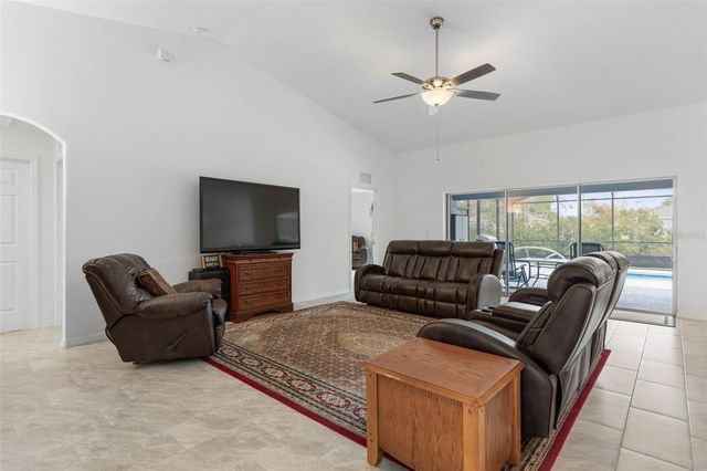 11 RANDOU PLACE, Palm Coast, FL 32164