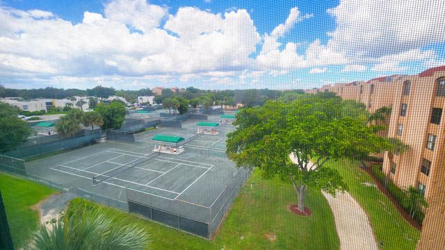 450 Egret Circle 9510, Delray Beach, FL 33444