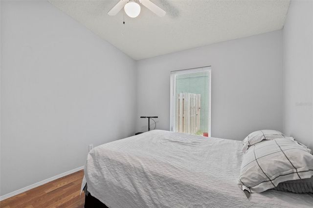 6808 YARDLEY OAKS COURT, Tampa, FL 33625