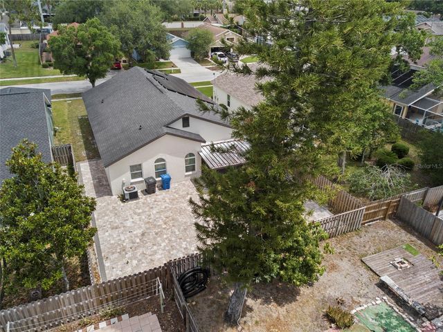 6808 YARDLEY OAKS COURT, Tampa, FL 33625