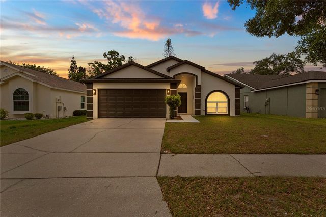 6808 YARDLEY OAKS COURT, Tampa, FL 33625