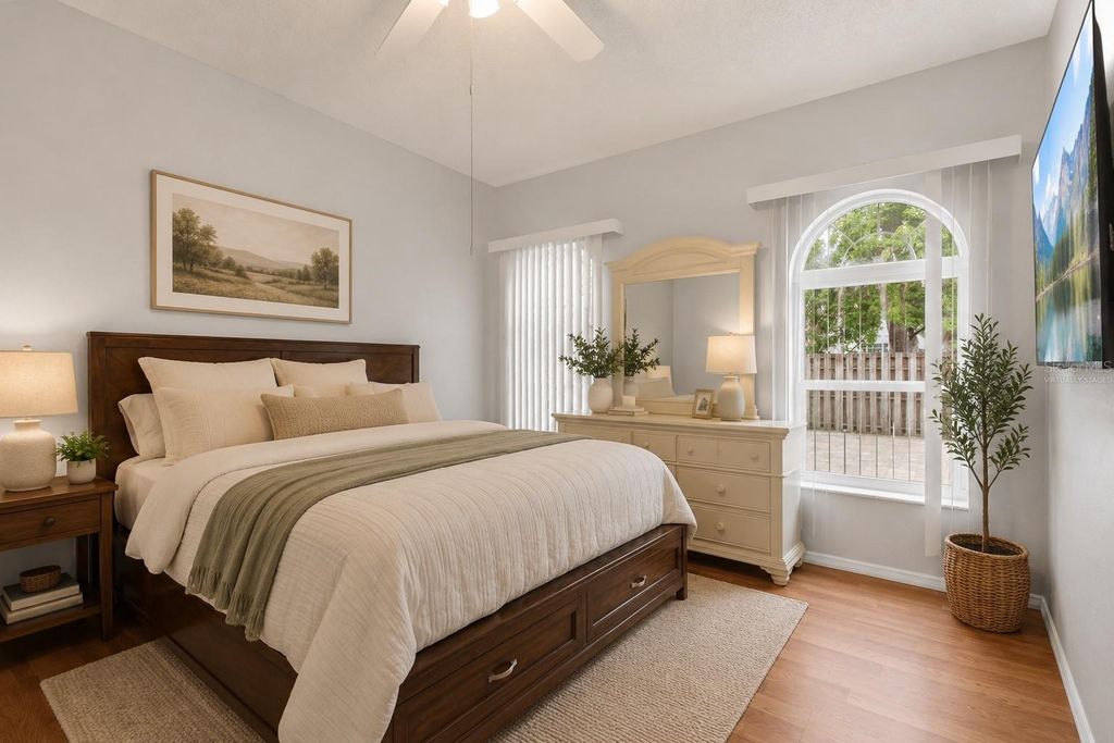 Image 17 of property listing at 6808 YARDLEY OAKS COURT, Tampa, FL 33625