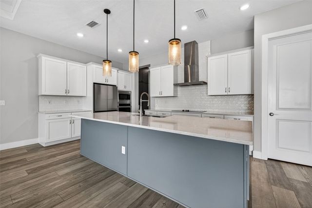 8346 IVY STARK BOULEVARD, Wesley Chapel, FL 33545