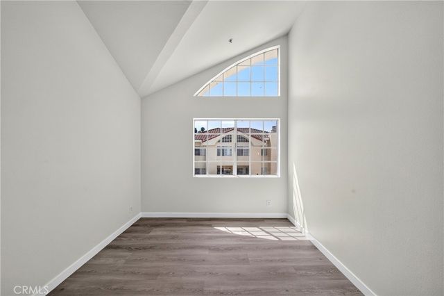 1131 Campbell Street 210, Glendale, CA 91207