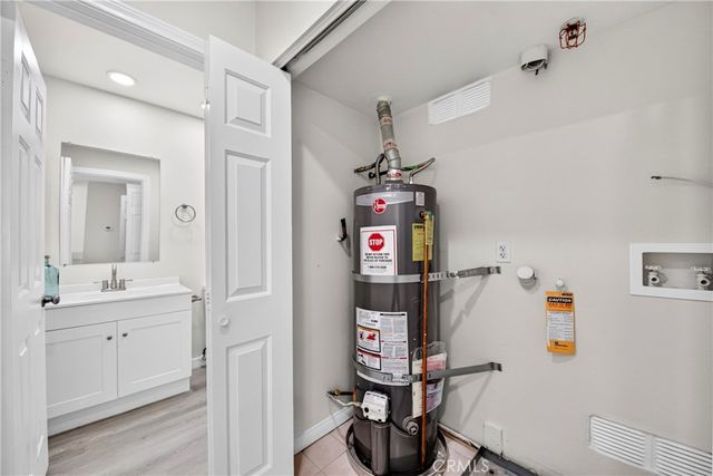 1131 Campbell Street 210, Glendale, CA 91207