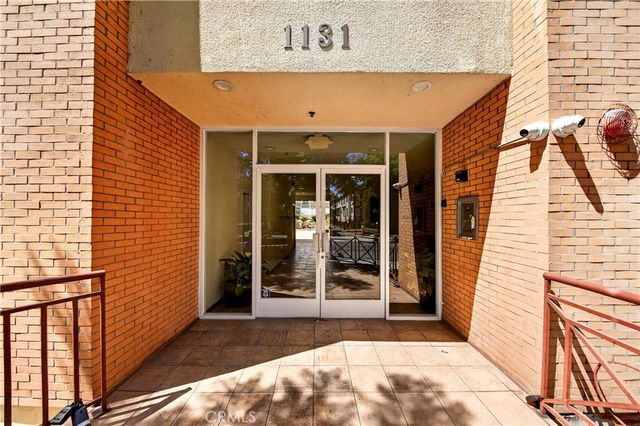 1131 Campbell Street 210, Glendale, CA 91207