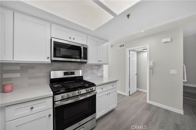 1131 Campbell Street 210, Glendale, CA 91207