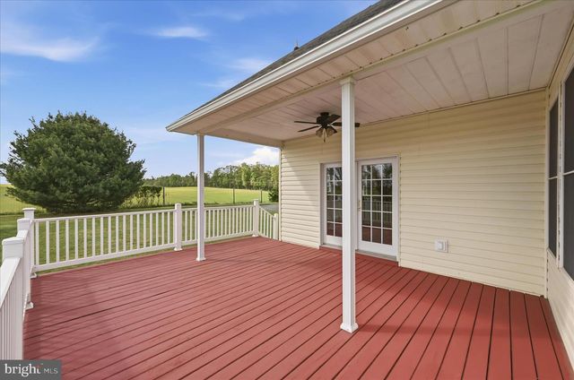 1792 MYERSTOWN RD, Charles Town, WV 25414