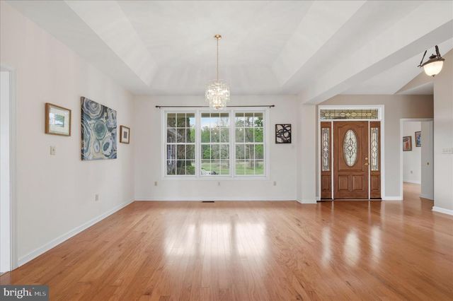 1792 MYERSTOWN RD, Charles Town, WV 25414