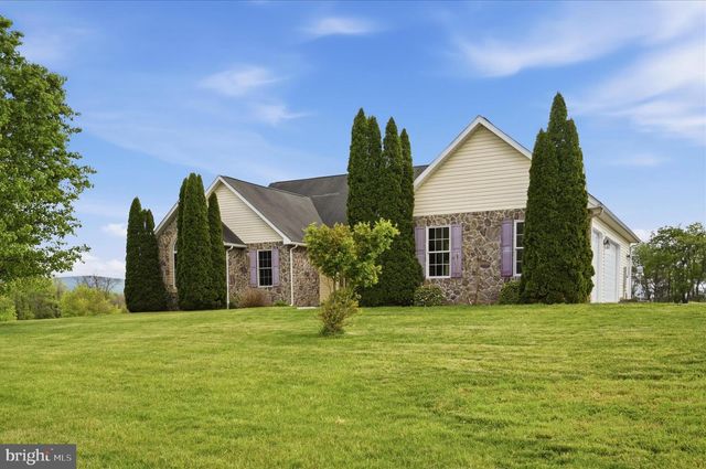 1792 MYERSTOWN RD, Charles Town, WV 25414