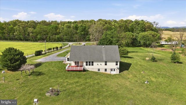 1792 MYERSTOWN RD, Charles Town, WV 25414
