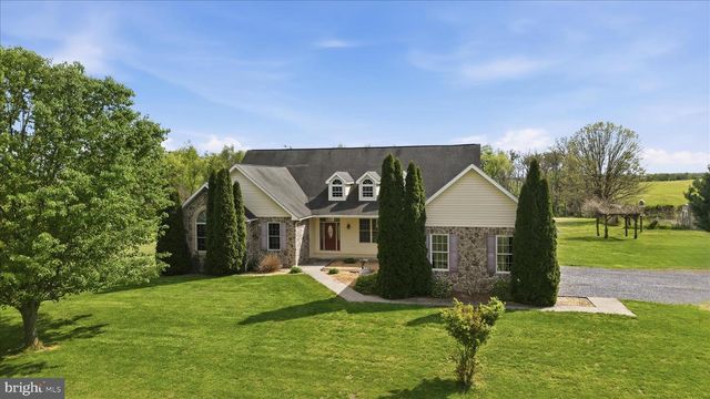 1792 MYERSTOWN RD, Charles Town, WV 25414