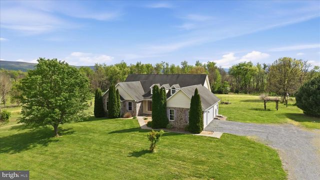 1792 MYERSTOWN RD, Charles Town, WV 25414