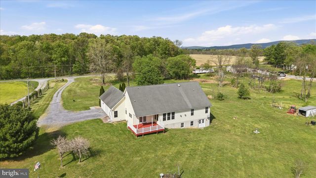 1792 MYERSTOWN RD, Charles Town, WV 25414