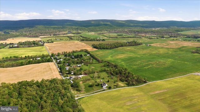 1792 MYERSTOWN RD, Charles Town, WV 25414