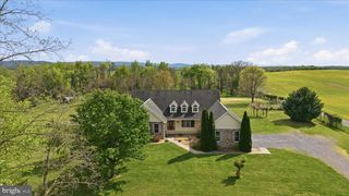 1792 MYERSTOWN RD, Charles Town, WV 25414