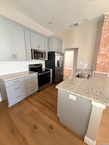 435 DUNNING AVE, San Antonio, TX 78210