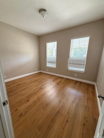 435 DUNNING AVE, San Antonio, TX 78210