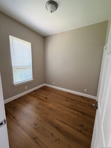 435 DUNNING AVE, San Antonio, TX 78210