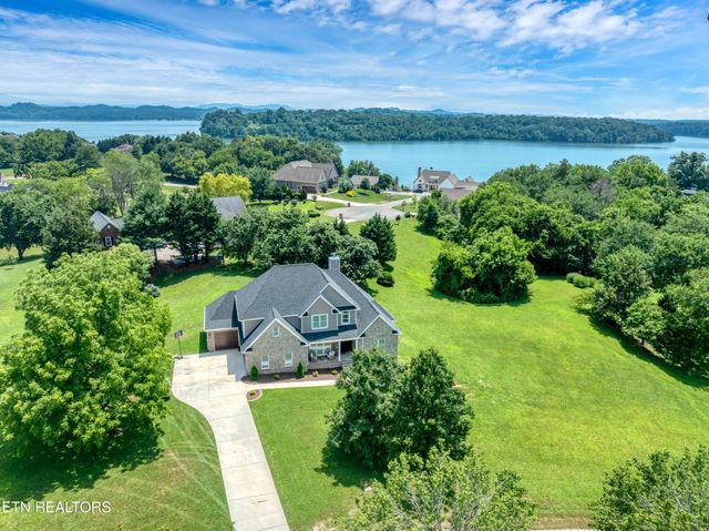 101 Settlers Point Blvd, Maryville, TN 37801