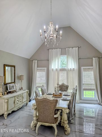 101 Settlers Point Blvd, Maryville, TN 37801