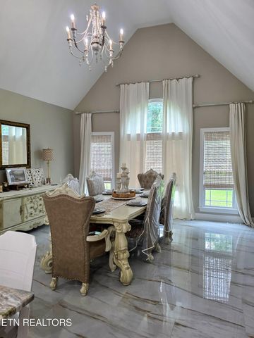 101 Settlers Point Blvd, Maryville, TN 37801