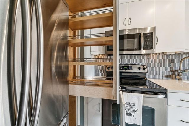 333 W Meyer Boulevard 504, Kansas City, MO 64113