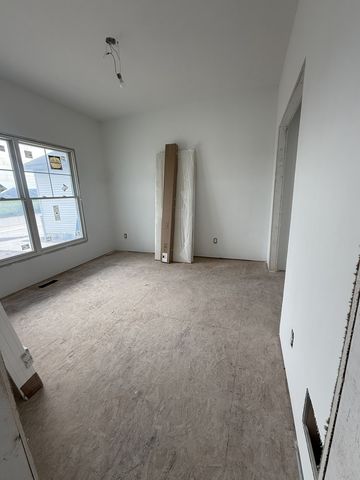 7202 Alvie Court, Bettendorf, IA 52722