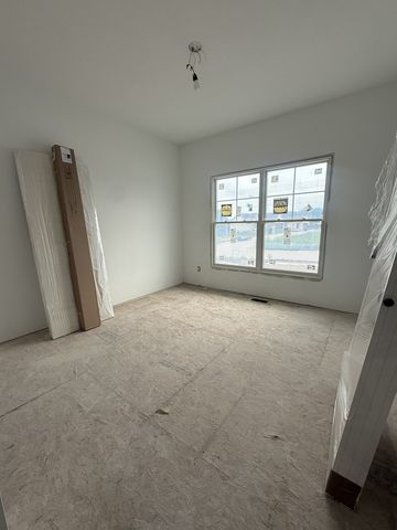 7202 Alvie Court, Bettendorf, IA 52722