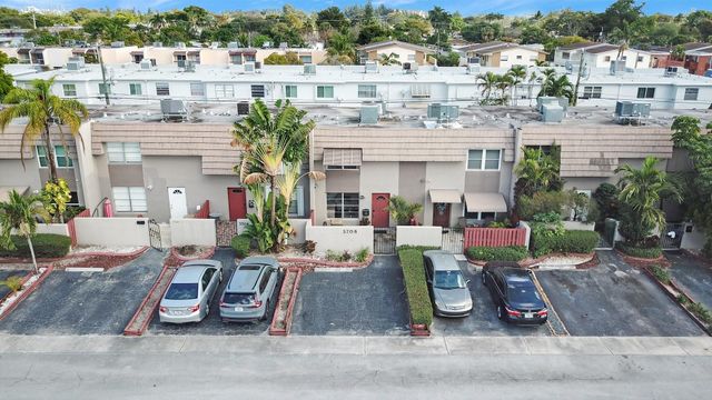 3708 SW 59th Ter 68, Fort Lauderdale, FL 33314