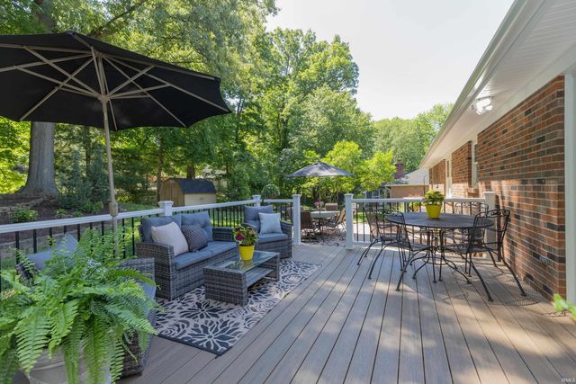 5766 Spring Corner Road, Newburgh, IN 47630