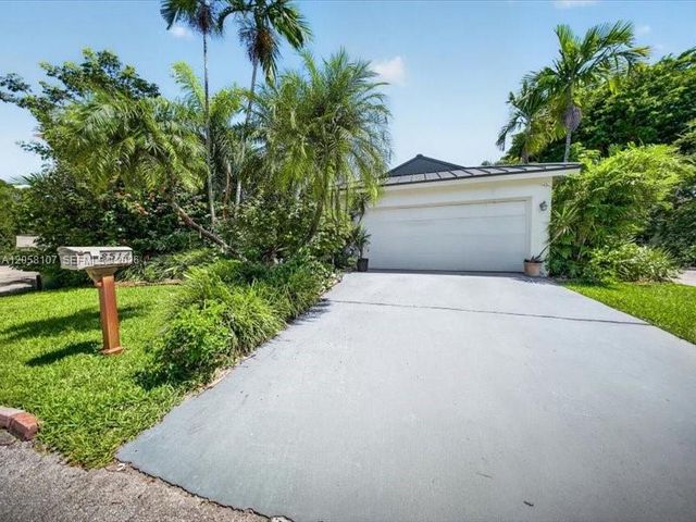 8514 SW 209th Lane, Cutler Bay, FL 33189