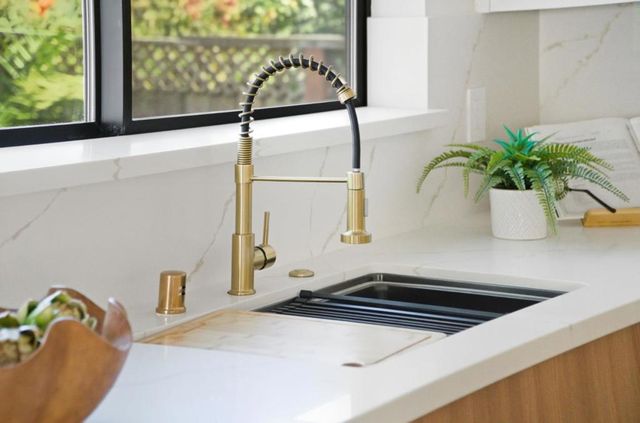 55 Orchard Avenue, Redwood City, CA 94061