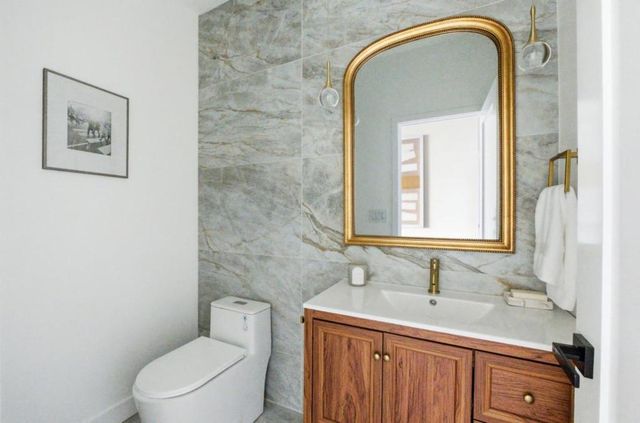 55 Orchard Avenue, Redwood City, CA 94061