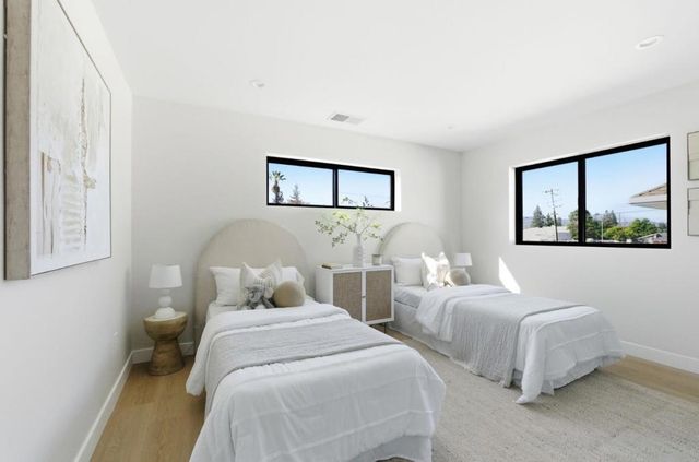 55 Orchard Avenue, Redwood City, CA 94061