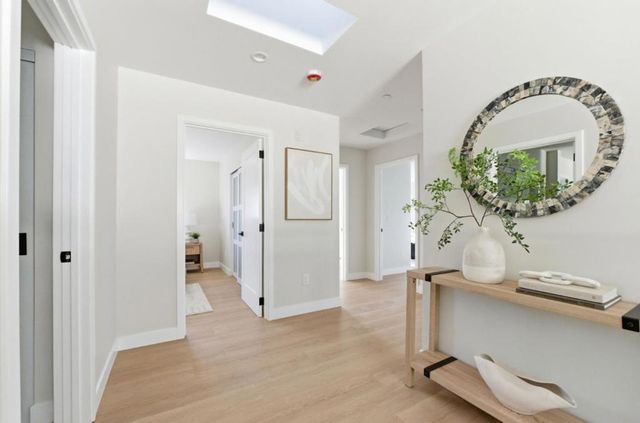 55 Orchard Avenue, Redwood City, CA 94061