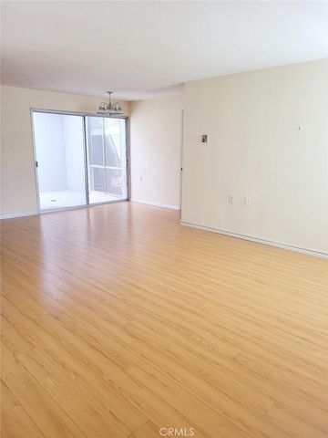 158 Avenida Majorca D, Laguna Woods, CA 92637