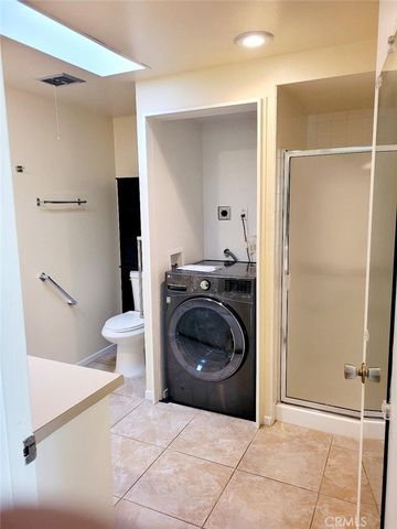 158 Avenida Majorca D, Laguna Woods, CA 92637