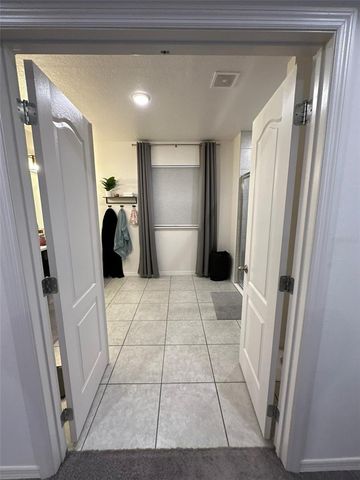 172 E FIESTA KEY LOOP, Deland, FL 32720