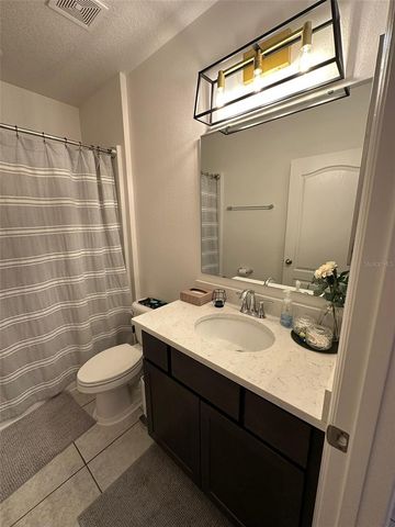 172 E FIESTA KEY LOOP, Deland, FL 32720