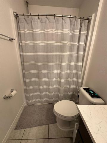 172 E FIESTA KEY LOOP, Deland, FL 32720