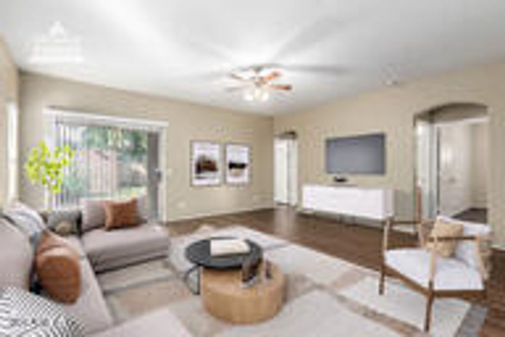 8630 W PAPAGO Street, Tolleson, AZ 85353